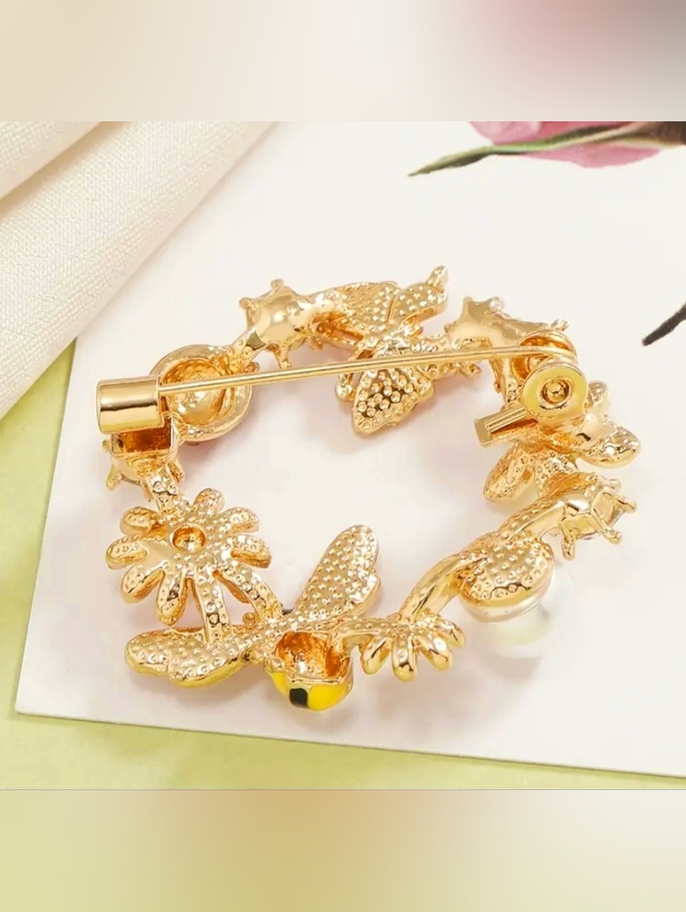 Wreath Floral Brooch with Bee, Ladybug, and Pearl - Picture 6 of 6